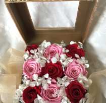 9 Roses in Gold Box 9 Roses in Gold Box
